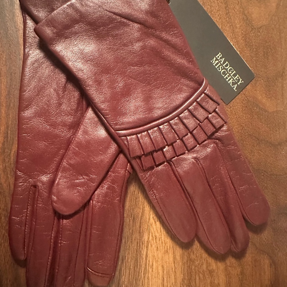 Badgley Mischka Burgundy Leather Gloves